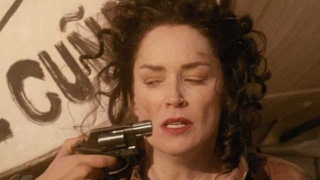 МУЛ -Шерон Стоун смотреть онлайн