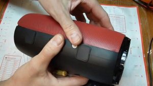 Как разобрать блютуз колонку