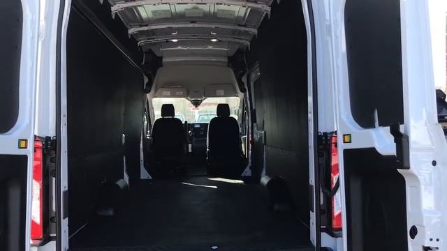 2021 Ford Transit Cargo Van near me Highland Park, Arlington Heights, Skokie, Libertyville, Glenvie смотреть онлайн