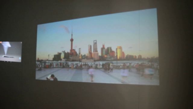 IFA 2015 - Detail: Lenovo Yoga Tab 3 Beamer-Demo смотреть онлайн