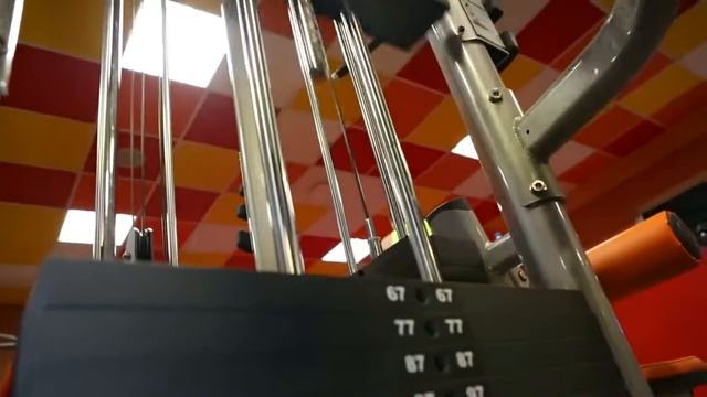 Фитнес клуб Зебра на Речном Вокзале смотреть онлайн
