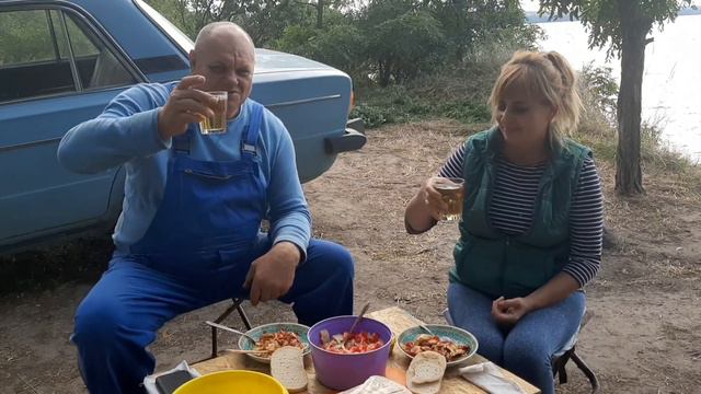 Андрусовка .Переехали на новое место . Рыбалка 2022 Отмечаем день Натальи. Мукбанг смотреть онлайн