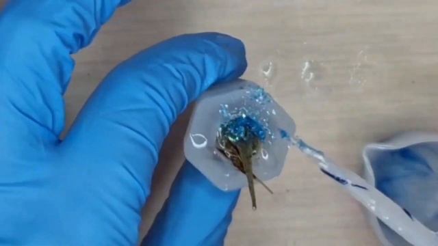 Эпоксидная смола. Какработать.                                ??? эпоксидка???