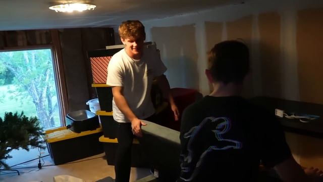 I Built a Secret Gaming Room to Hide From My Brother !! смотреть онлайн