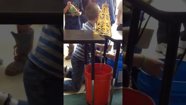 Pasta Tower! смотреть онлайн