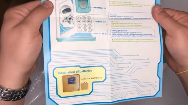 Копилка-сейф ROBOT BODYGUARD с кодовым замком отпечатком пальца и купюроприемником. смотреть онлайн