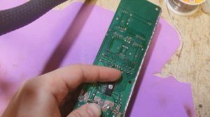 Трещина на плате. Возможно ли починить?