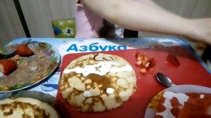 обалденные блинчики с клубникой, шоколадом,сливками #десертыизклубники