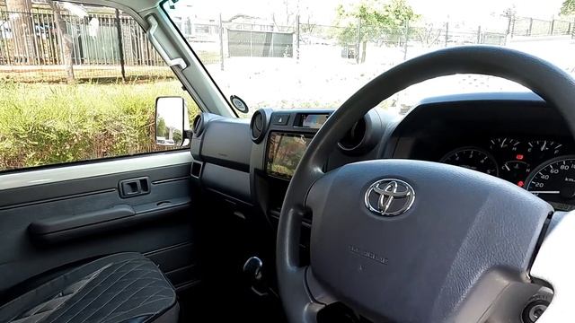 Toyota Land Cruiser 76 4.5D V8. смотреть онлайн