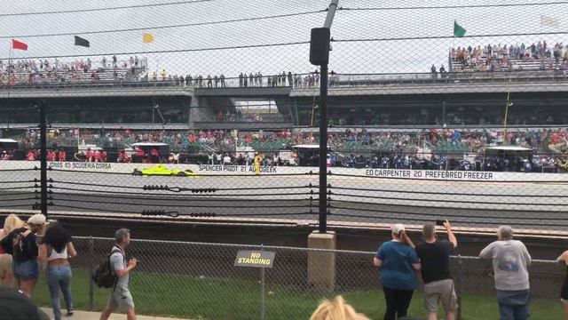 2019 Indy 500, race leader pit stop!!! смотреть онлайн