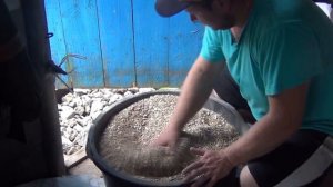 ?Чем кормить кур? чтобы они хорошо неслись? , кормление кур несушек!! Зерносмесь для кур несушек!