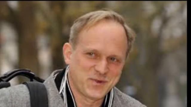 Ulrich Tukur Biografie - Deutsche Schauspieler