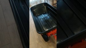 четырехколесная садовая тележка