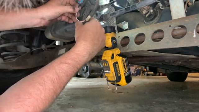 Saturn Ion: P0446 EVAP Vent System Performance, Part I смотреть онлайн