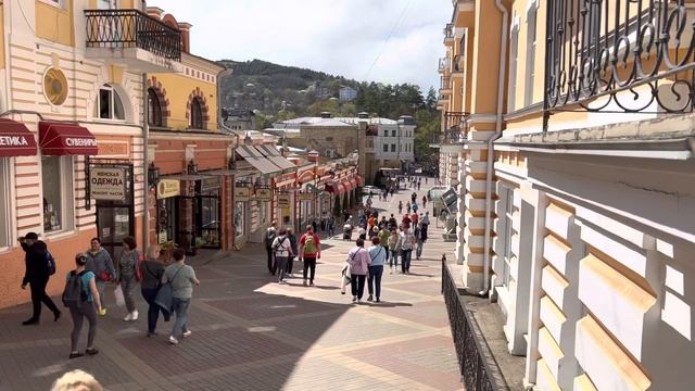 ЧЕБУРАШКИНСКАЯ УЛИЦА В КИСЛОВОДСКЕ. УЛИЦА КАРЛА МАРКСА. АПЕЛЬСИНОВАЯ УЛИЦА. смотреть онлайн