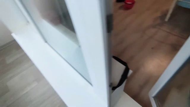 Остекление и отделка балкона в Москве.Ремонт балкона пластиковыми панелями.Остекление раздвижное. смотреть онлайн