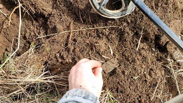 Киотный крест на Древнем поселении.Весенний поиск #5 смотреть онлайн