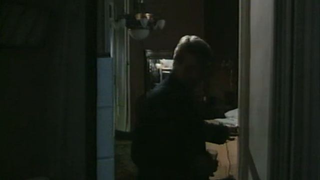 Рутгер Хауэр в фильме  В лунную ночь  (1989)