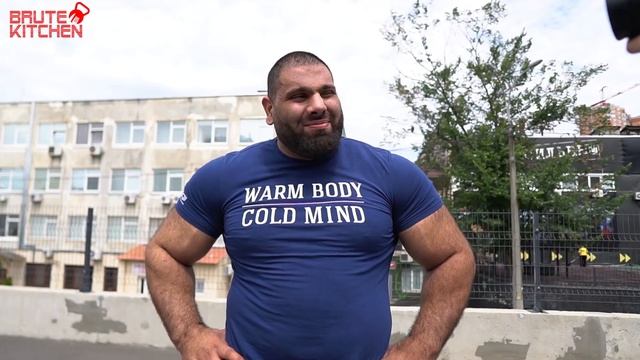 Levan Saginashvili GEORGIAN HULK - Unreal Arm Strength