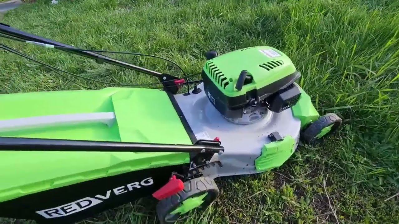 Мощная самоходная газонокосилка с шириной скашивания 51 см. REDVERG RD-GLM51S смотреть онлайн