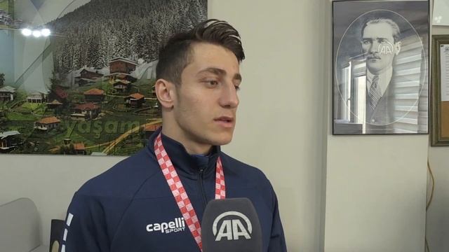 Kerem Özmen Rakiplerini de hayatın zorluklarını da yendi смотреть онлайн