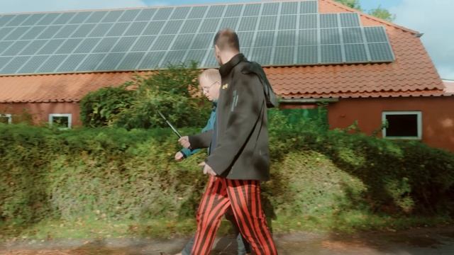 Energiewende zuhause: So hat Enno seinen 100 Jahre alten Bauernhof energieautark gemacht! смотреть онлайн