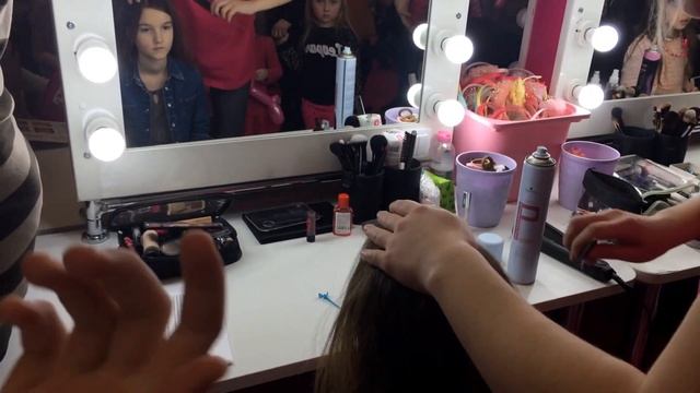 День рождения куклы Barbie в ЦДМ на Лубянке. Ей 58! Прическа Утюжком!?? смотреть онлайн