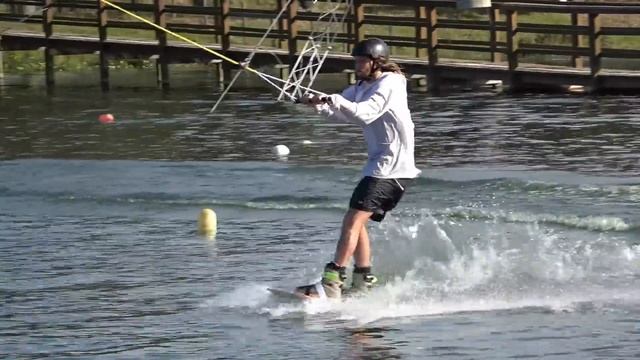 WAKEBOARDING IN TAMPA FLORIDA! - WAKEBOARD - MCCORMICKS CABLE PARK смотреть онлайн