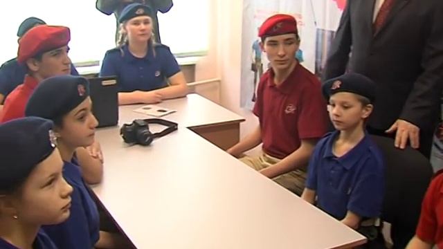 В Ярославской области будет создан первый в стране батальон «Юнармии» смотреть онлайн