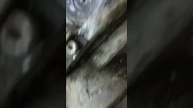 Если сорвал резьбу на крышке сцепления!!! Мотоцикл Минск!!! Что делать??? смотреть онлайн