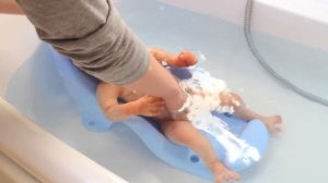 Купание силиконового реборна / Full body silicone reborn baby batch