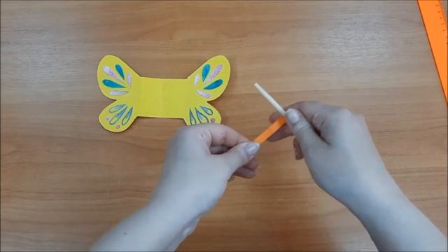 «Бабочка» - мастер-класс, изготовление движущейся поделки. (6+) смотреть онлайн