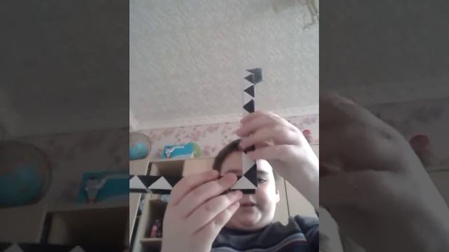 Жирафа из змейки рубика смотреть онлайн