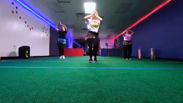 Dale hasta el Suelo || Zumba || ZIN 104 смотреть онлайн