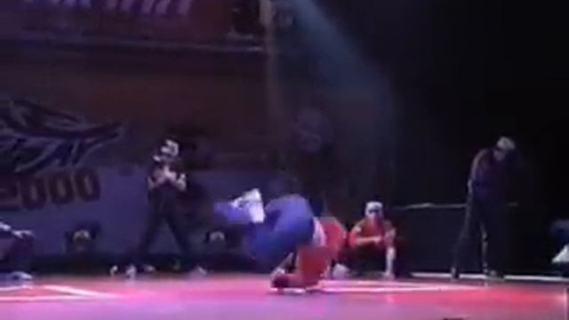 Clip Battle Of The Year 2000 Breakdance Five Amox смотреть онлайн