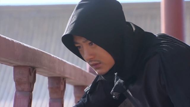 日本女高手瞧不起中國功夫，連太極宗師也不是她對手，以為無人能敵，不料卻被蒙面俠瞬間擊敗 ⚔️ 抗日 смотреть онлайн