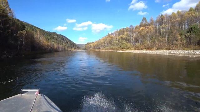 река Белый Июс. Осенняя зарисовка. смотреть онлайн