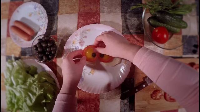 Украшаем еду для детей. Яичница - лицо смотреть онлайн