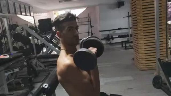 How To Do Arnold Press Workout ?