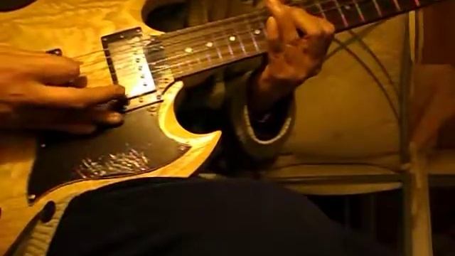 DSCN0790.AVI - Exercise Guitar смотреть онлайн