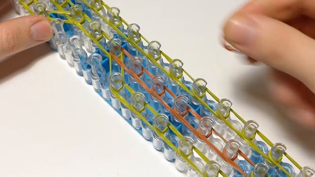 ГЕККОН (ящерица) из резинок Rainbow Loom Bands. Урок 211 | Gecko Rainbow Loom смотреть онлайн