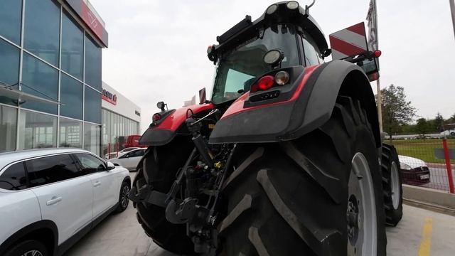 Massey Ferguson MF 8740 S Tractor | Visual Review смотреть онлайн