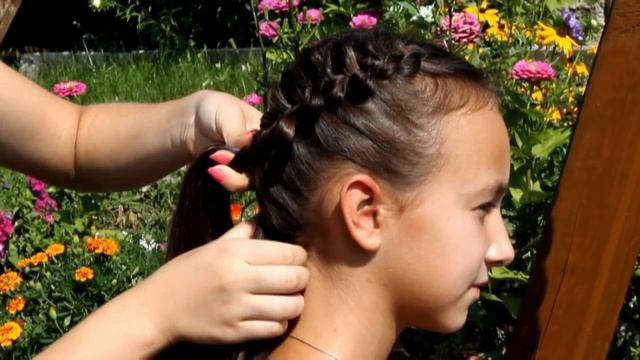 Плетение косичек: летняя причёсочка!♥ смотреть онлайн