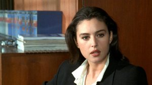 МОНИКА БЕЛЛУЧЧИ - ТАНЕЦ ЛЮБВИ (первая роль в кино)