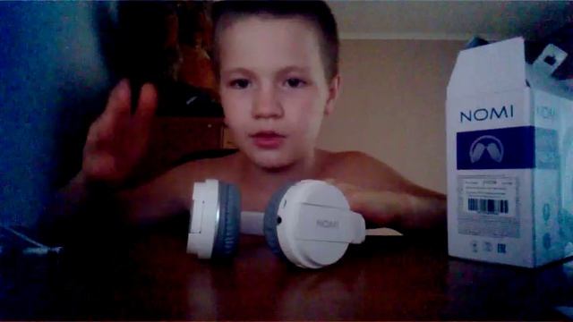 Наушники NOMI подарок смотреть онлайн
