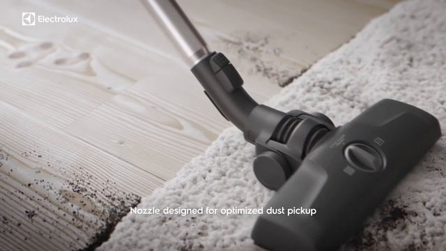 Optimised dust pick up with Electrolux UltimateHome 700 corded vacuum cleaner (Denim Blue) смотреть онлайн