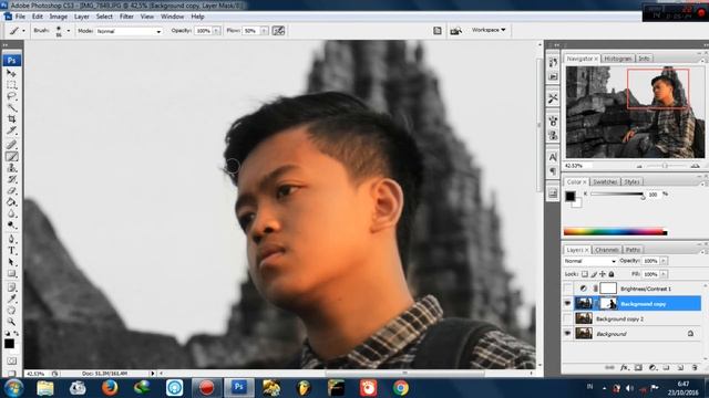 Cara membuat foto berwarna di antara Hitam Putih ~ Photoshop Cs3 смотреть онлайн