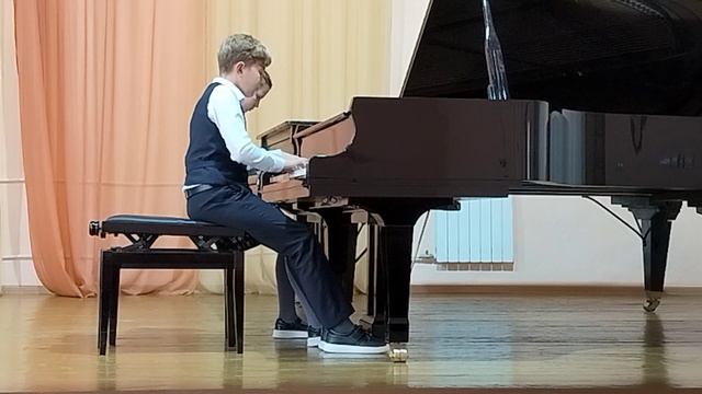В.Неугасимов Румба для Иоганна. Исп. Костенко Кирилл и Смаракова Алла смотреть онлайн