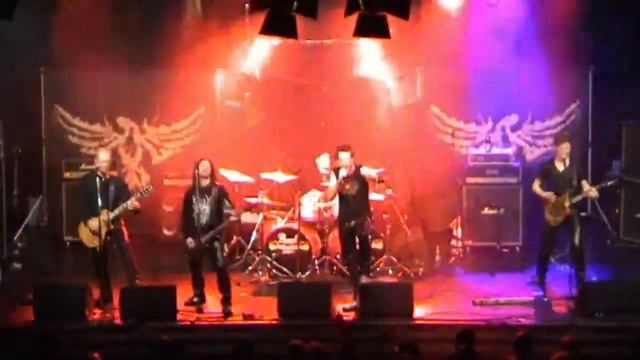 Iron Fire. Tour Of Triumph 2007 (Steel Invaders)
