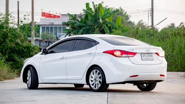 Hyundai Elantra 1.8 Auto รุ่นท๊อป 2013 มือเดียวป้ายแดง 228,000 บาท จัดไฟแนนซ์ได้เต็มผ่อนสบายๆ 4,xxx